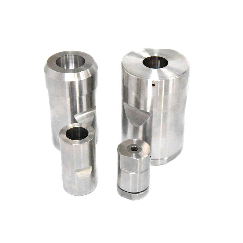 Moldes de carburo de tungsteno de alta resistencia resistentes al calor duraderos para componentes automotrices de electrónica de precisión