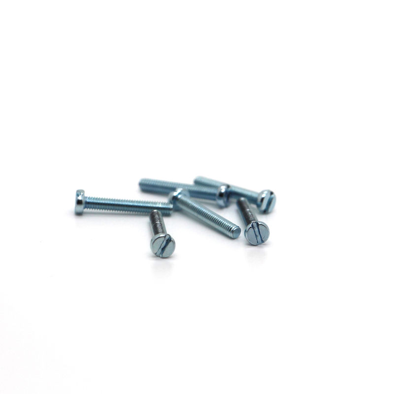 Cerrojo pequeño de acero al carbono para relojes de precisión micro tornillos servicio personalizado con bajo precio