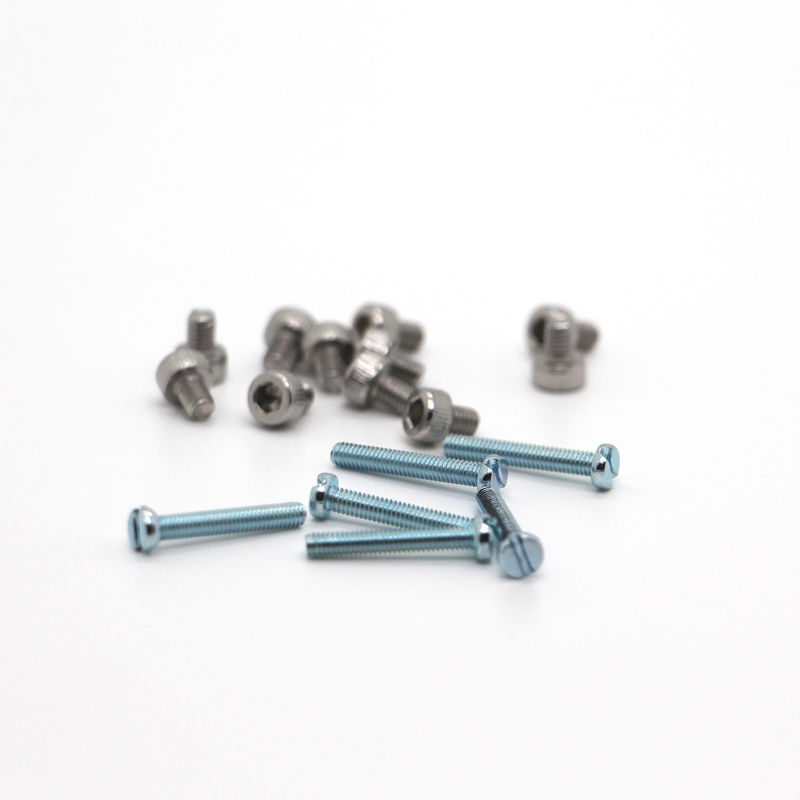 Precisión micro tornillos de acero inoxidable cabeza plana y hilo completo para la construcción servicio personalizado