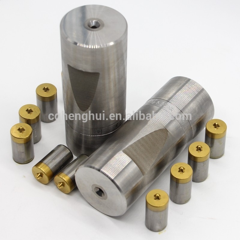 Matriz de encabezado en frío de alto rendimiento para el dibujo con material de carburo especialmente diseñado