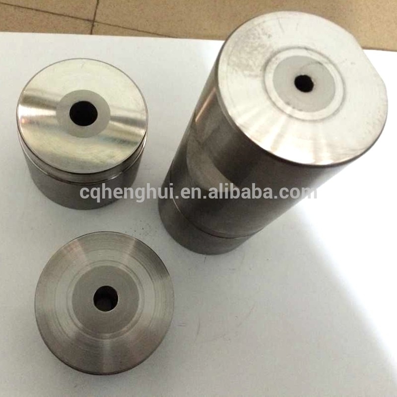 Nuevo diseño de matriz en frío para la extrusión con material de carburo medio